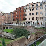 Residenza Gens Julia