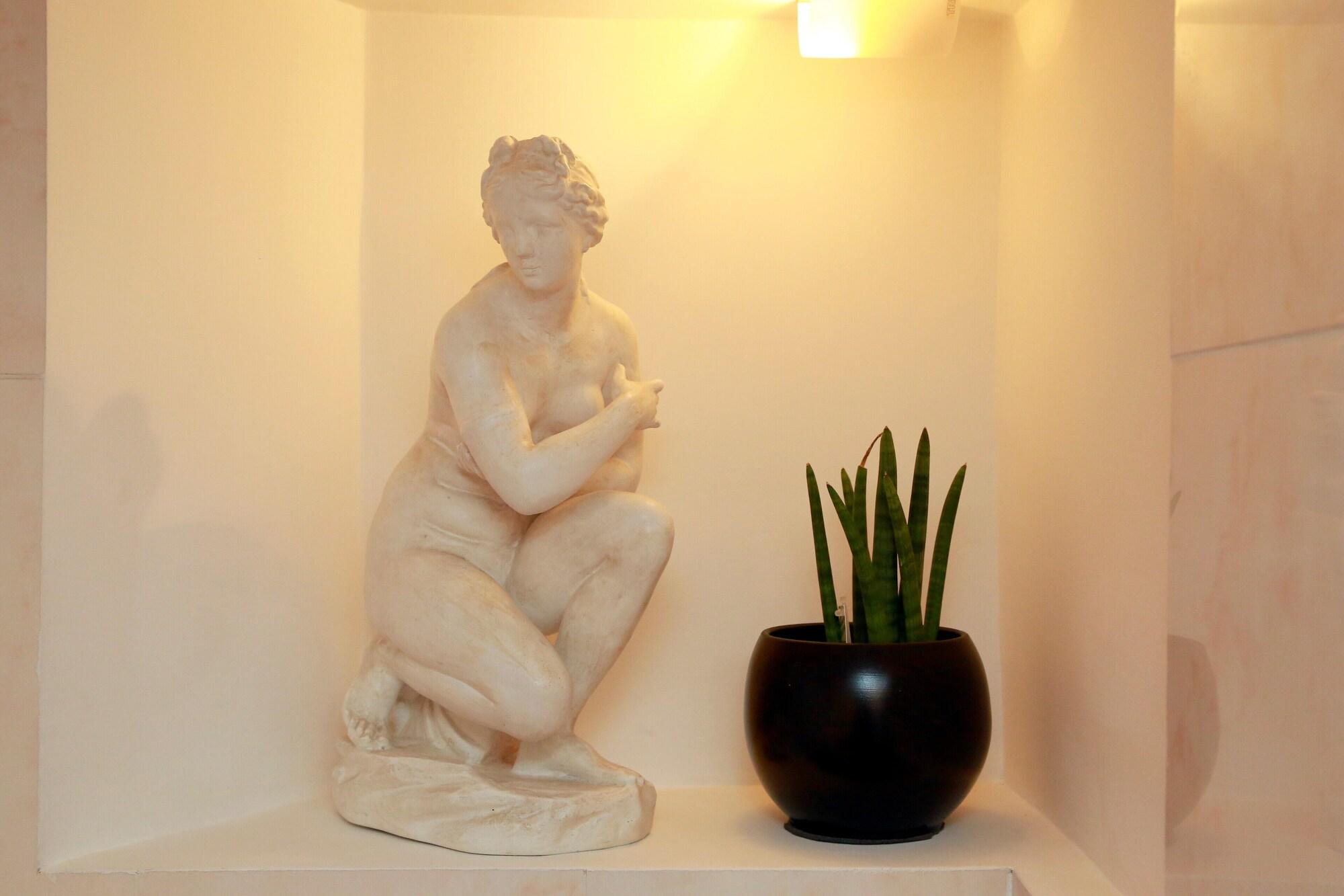 Residenza Gens Julia Bed & Breakfast 2*