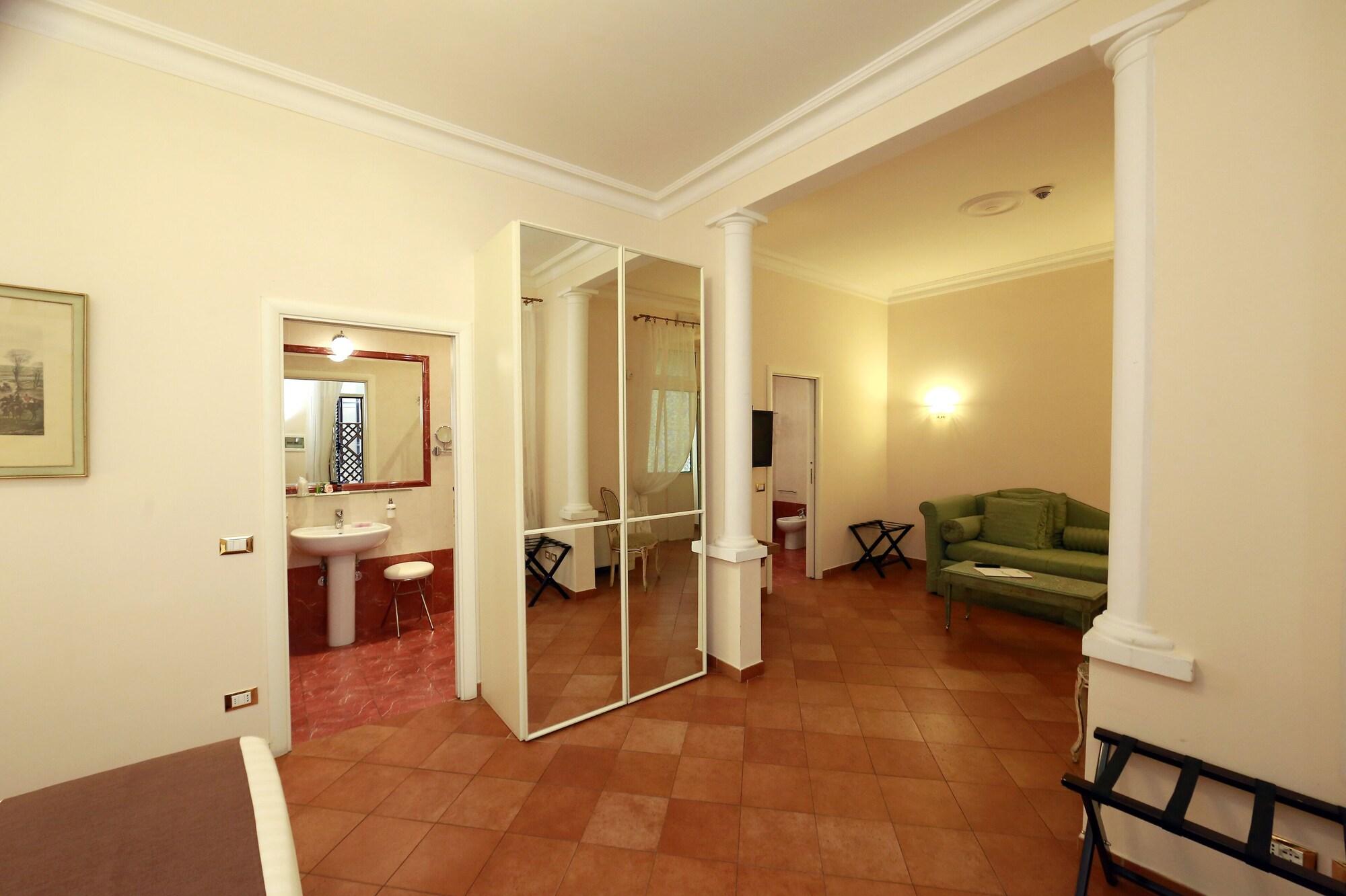 Residenza Gens Julia Roma