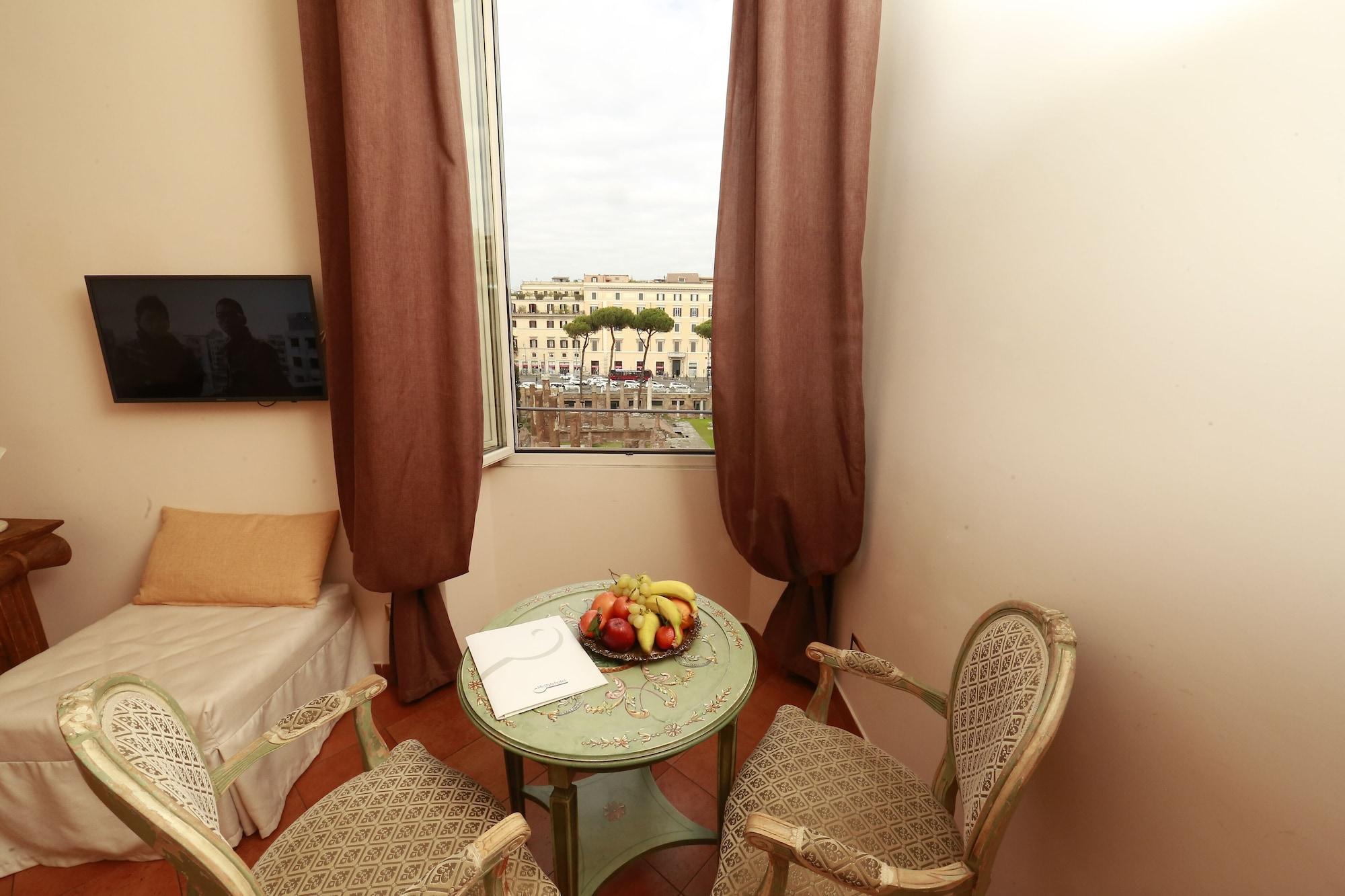 Residenza Gens Julia 2* Roma