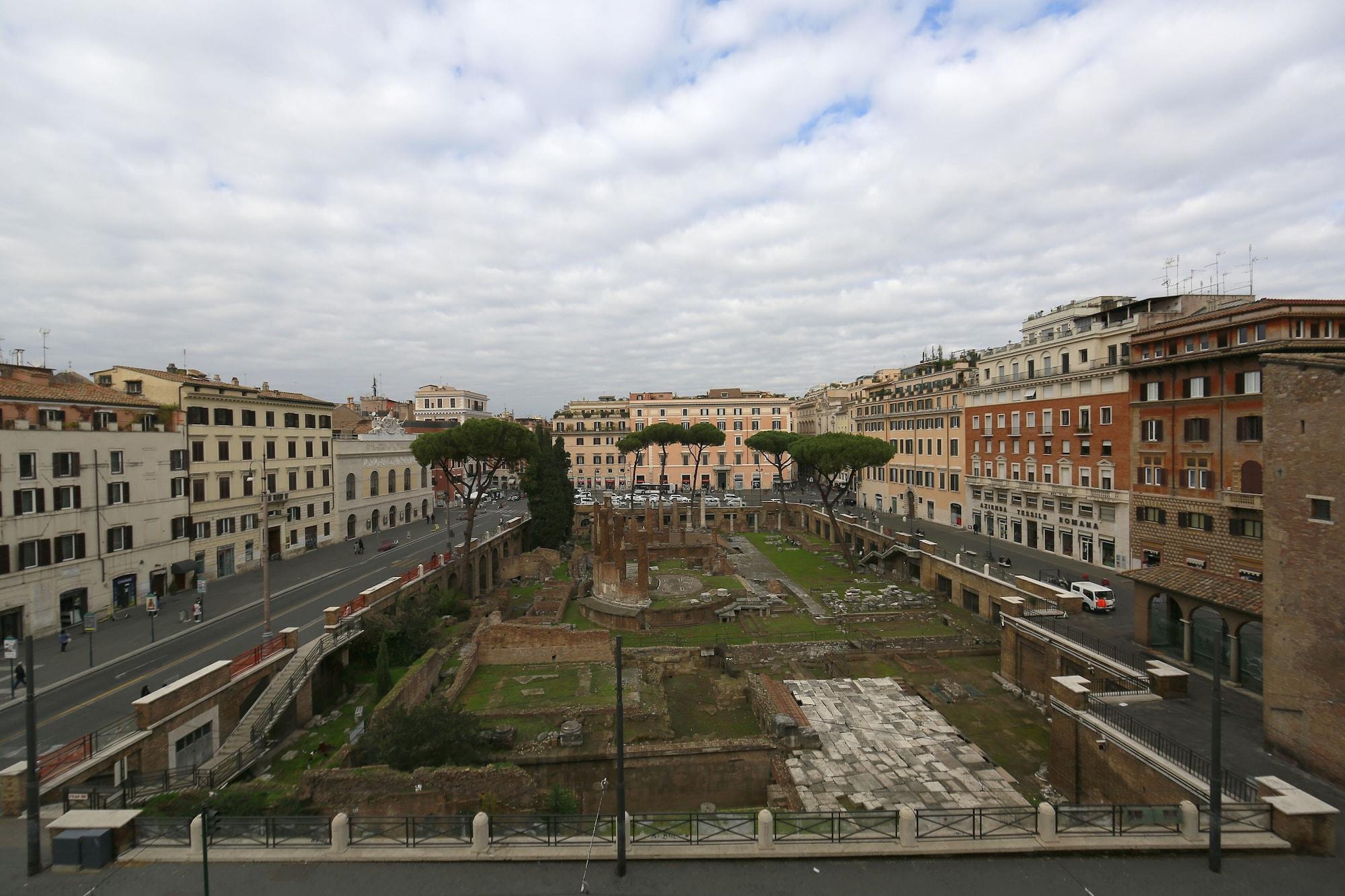 Residenza Gens Julia 2* Roma